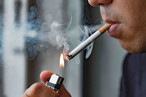 How Nicotine Pouches Affect Your Gum Health